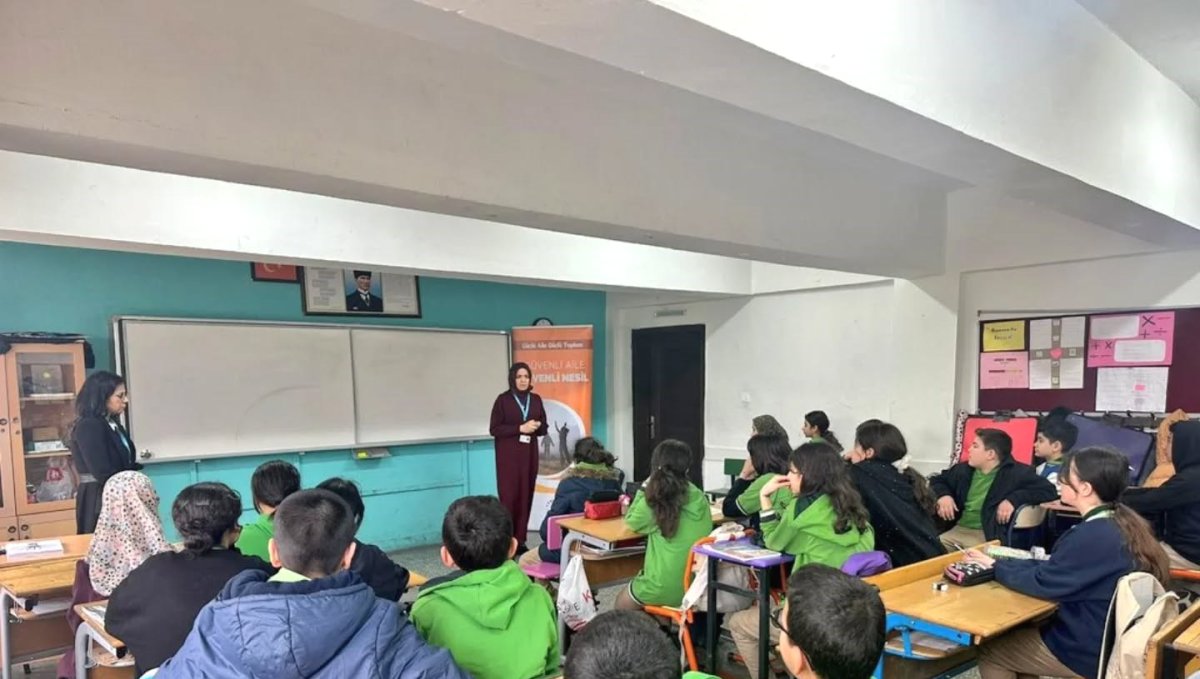 Yeşilyurt'ta "Güvenli aile, güvenli nesil" projesiyle geleceğe güvenli adımlar atlıyor