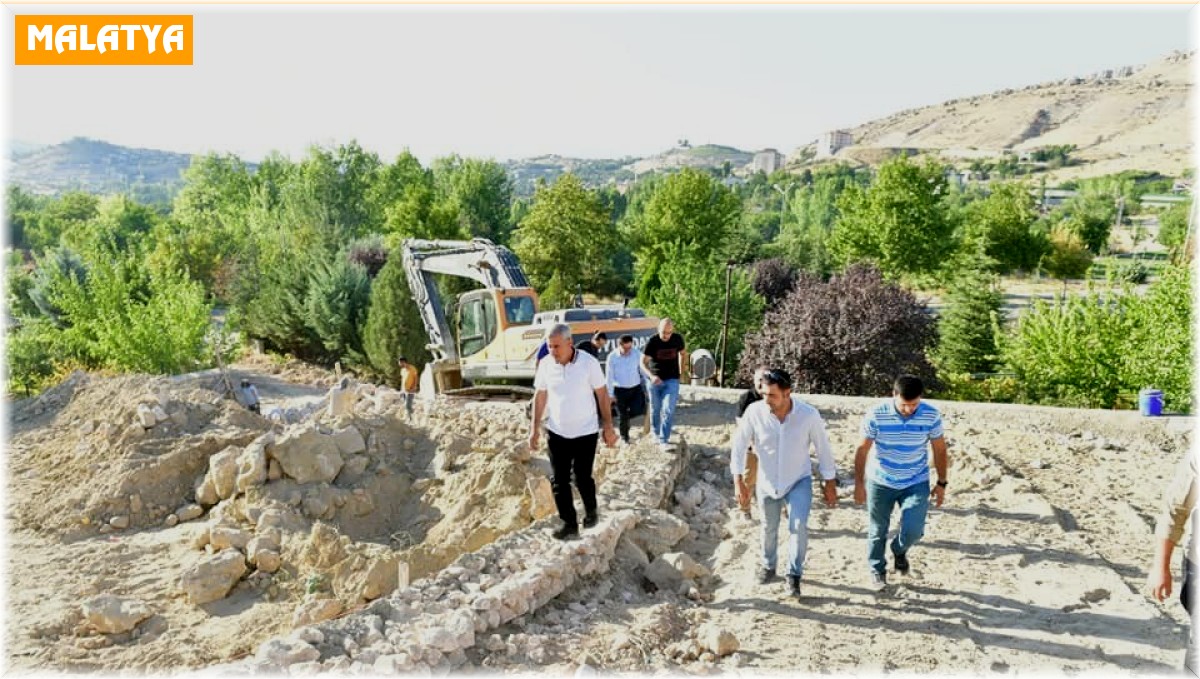 Yeşilyurt'ta ulaşım konforlu hale getiriliyor