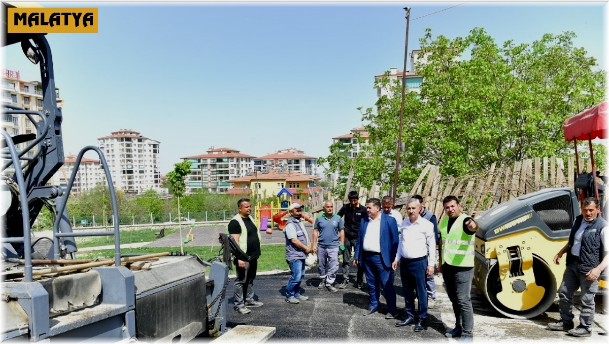 Yesilyurt'ta yol hizmetlerine önem