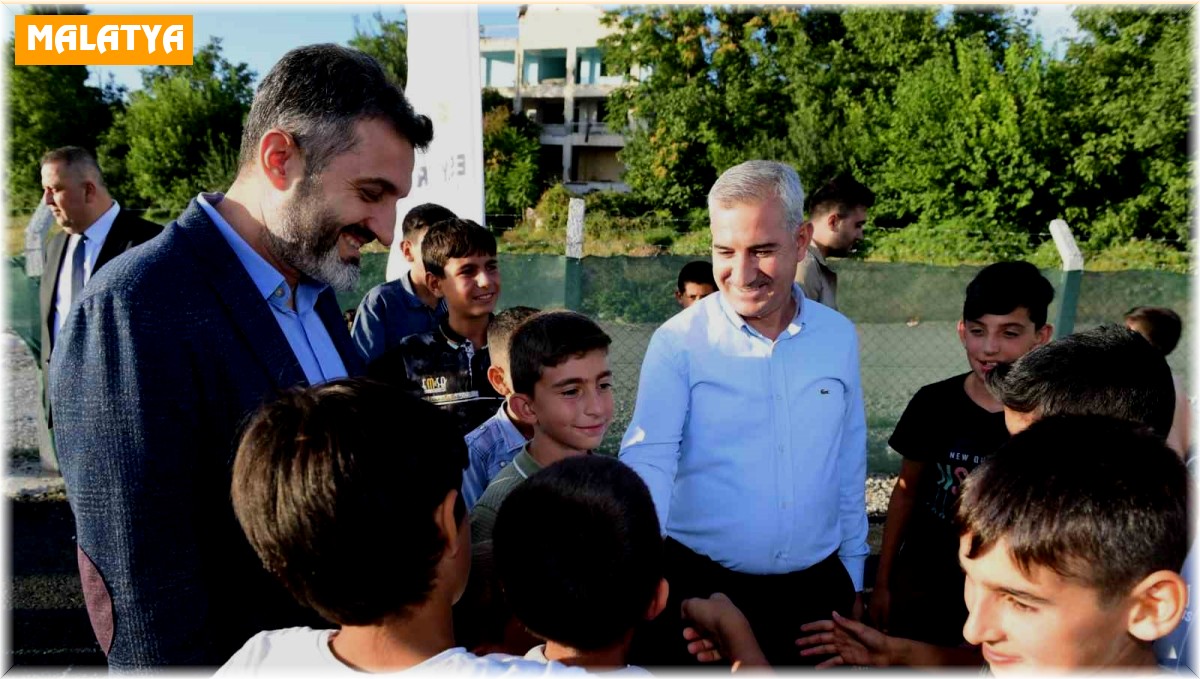 Yeşilyurt'taki çocuk şenliği büyük ilgi gördü