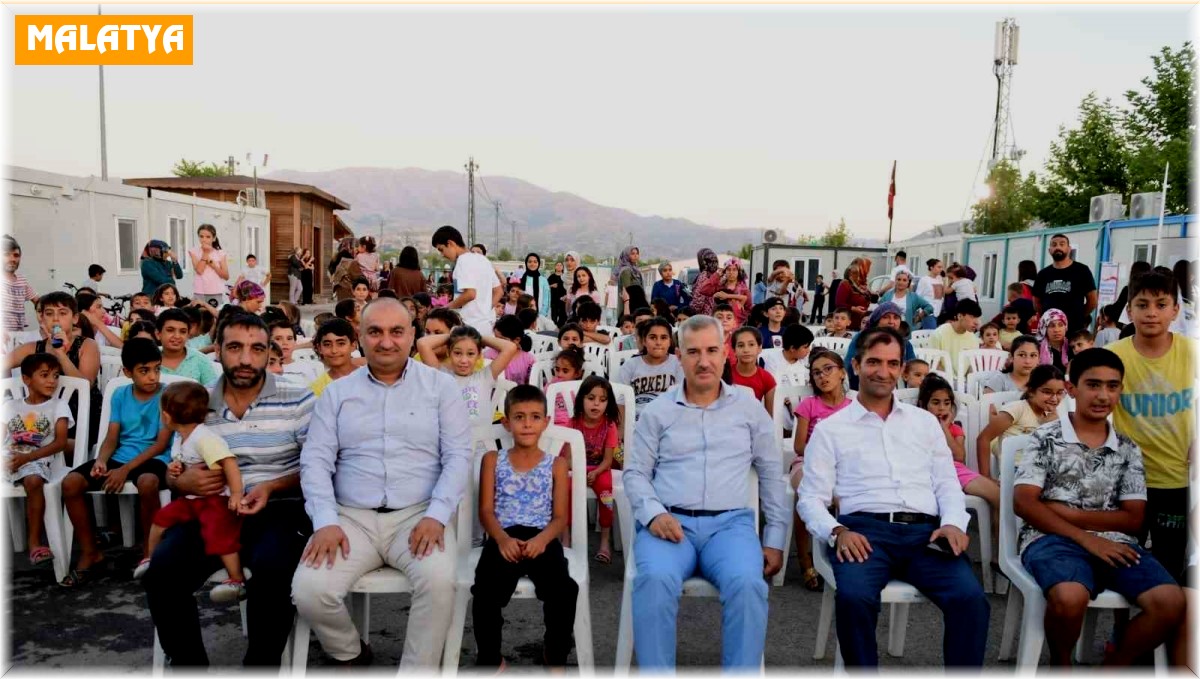 Yeşilyurt'taki çocuk şenliği keyifli anlara sahne oldu