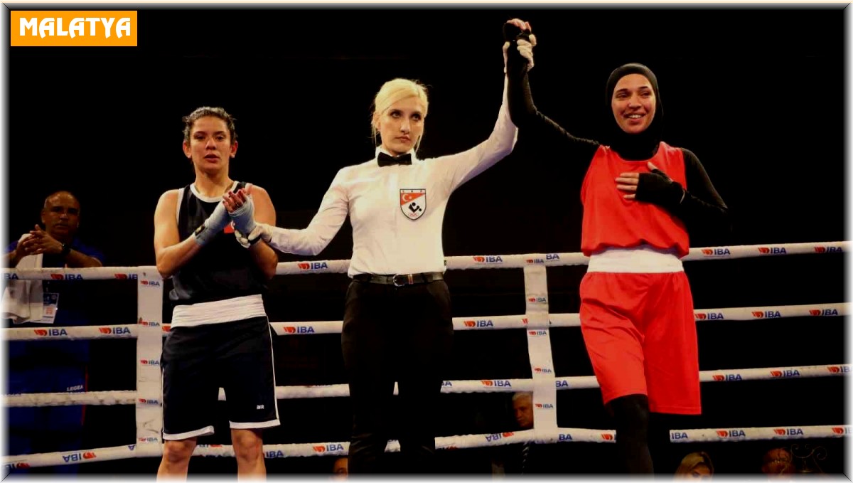 Yılanın ısırdığı milli sporcu hastaneye kaldırıldı