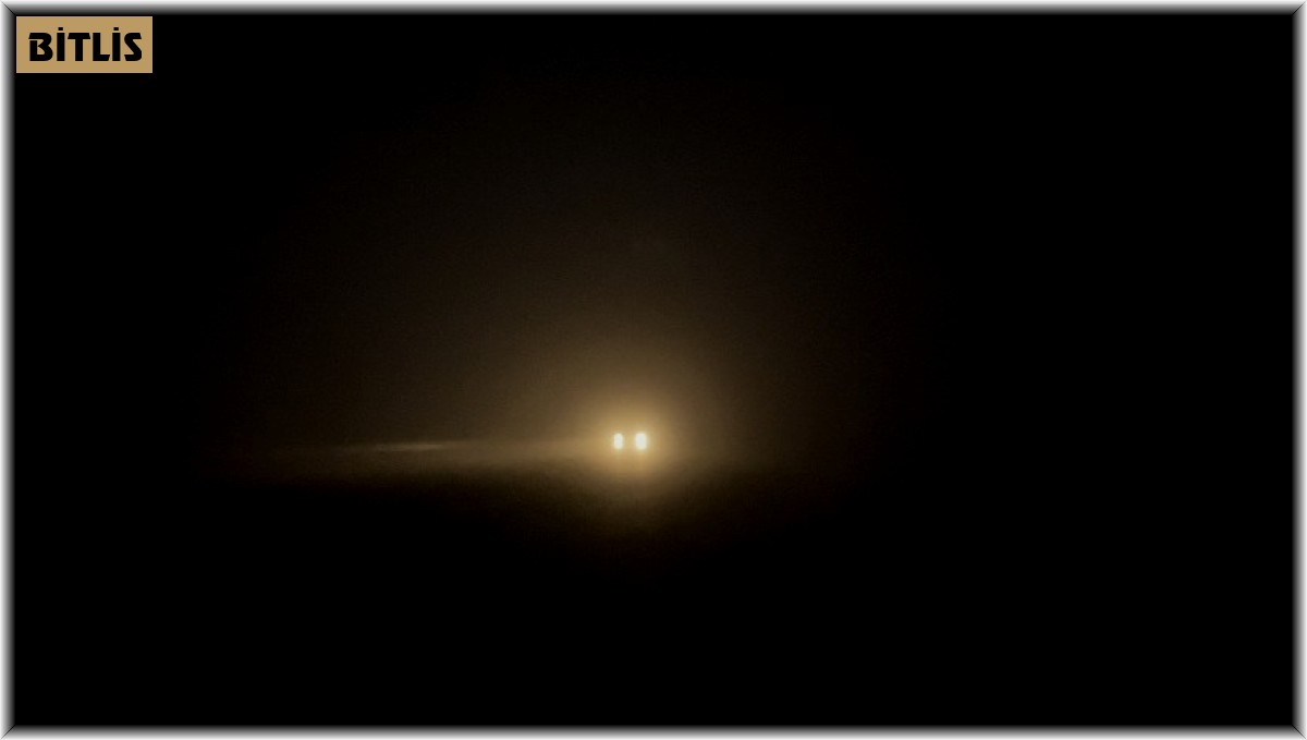 Yoğun sis sürücülere zor anlar yaşattı