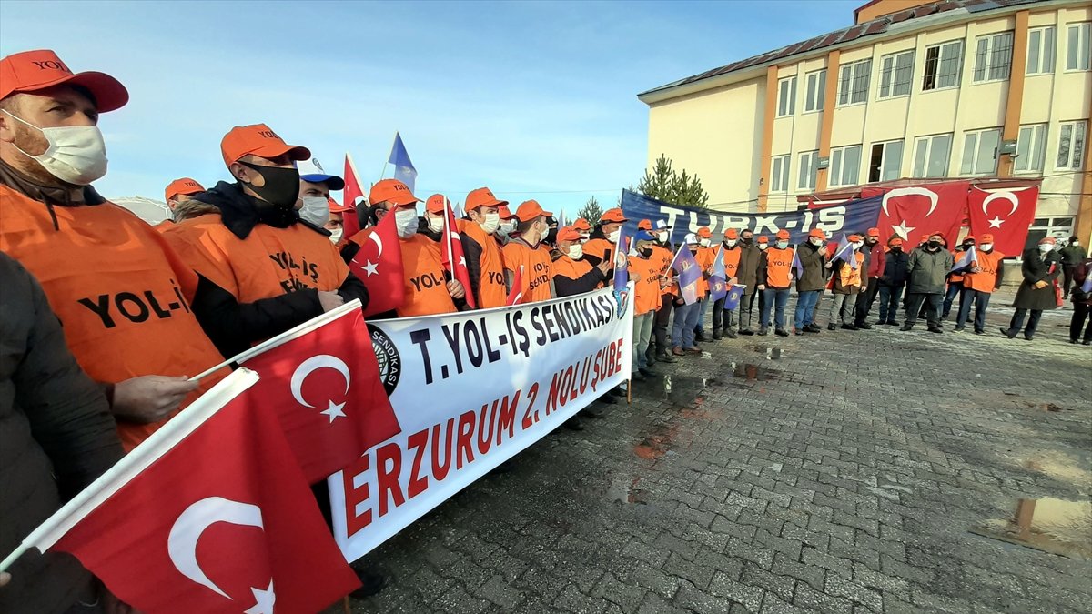Yol-İş Sendikası Genel Başkanı Ağar Ardahan'da işçilerle bir araya geldi