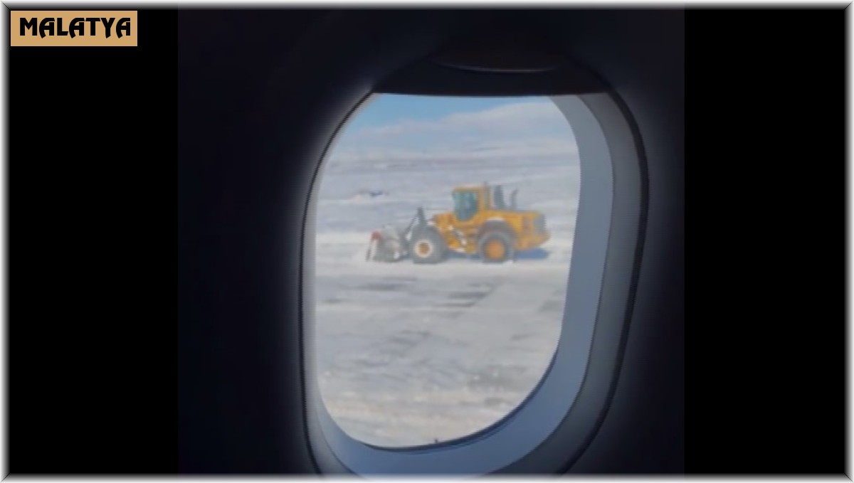 Yolcu uçağı kara saplandı, uçuş 2,5 saat sonra gerçekleşti