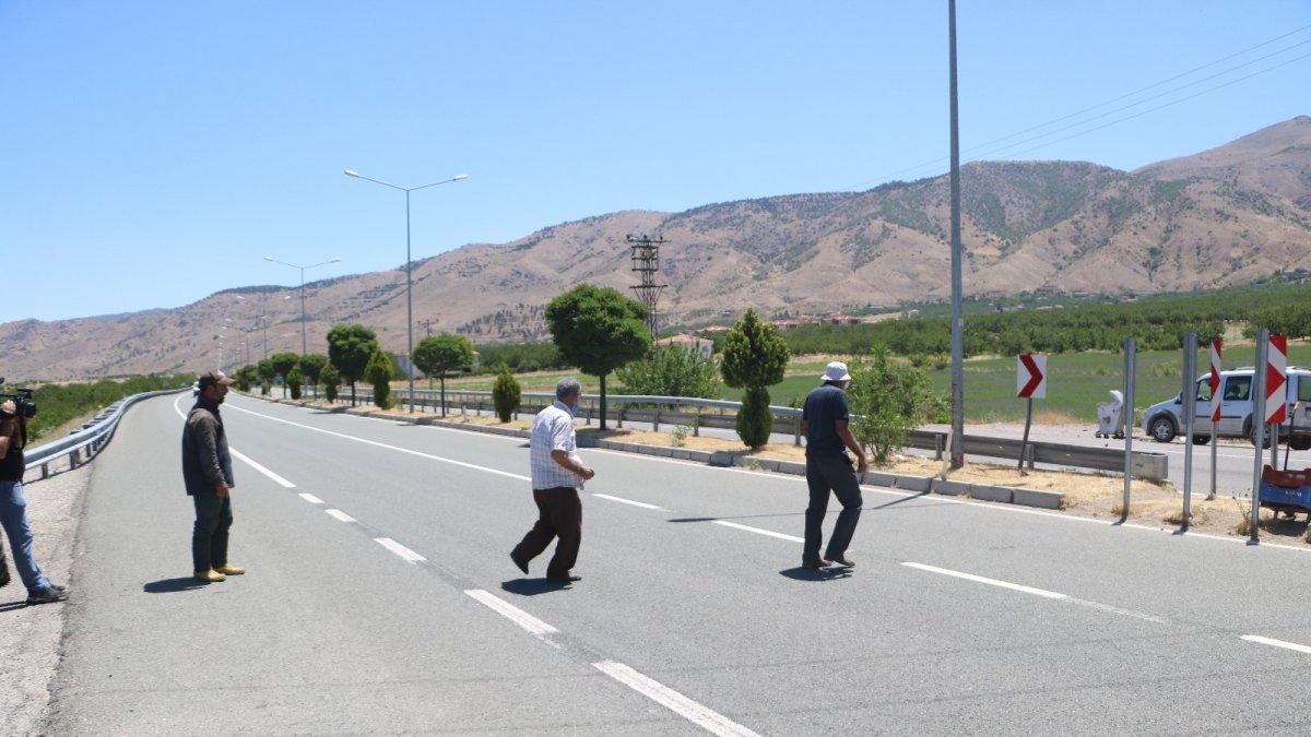Yolun karşısına geçmek için ölümü göze alan vatandaşlar çözüm bekliyor