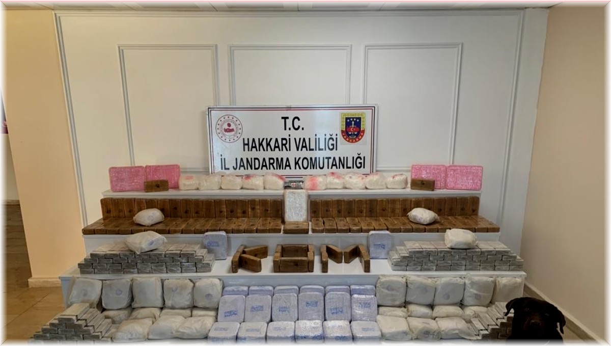 Yüksekova'da 171 kilo 500 gram uyuşturucu ele geçirildi