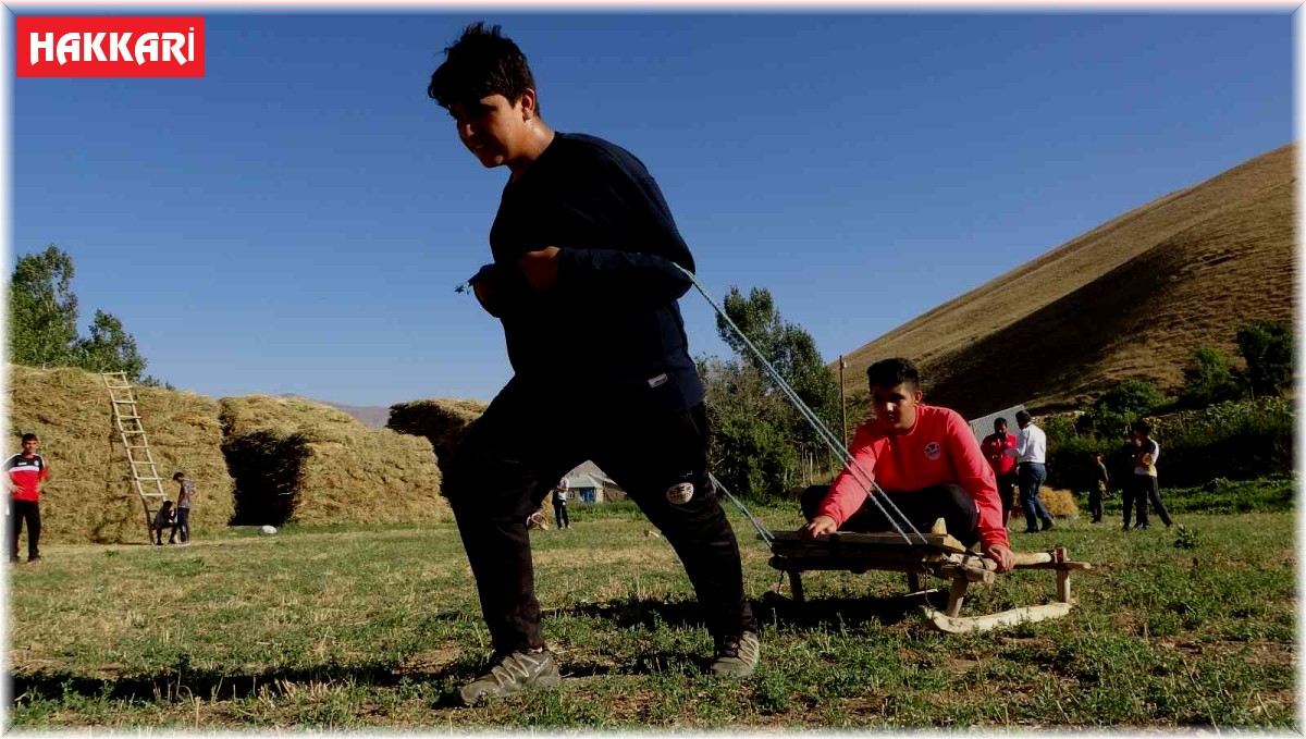Yüksekova'da 2 bin 500 rakımda Güreş Şampiyonası'na hazırlanıyorlar