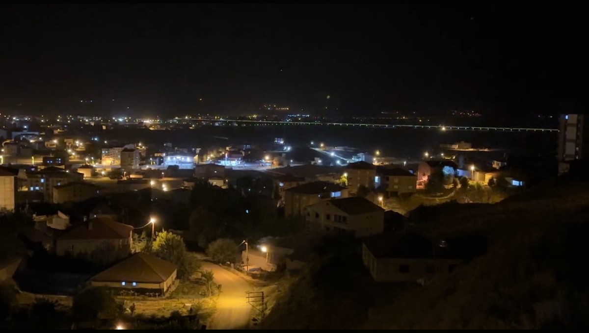 Yüksekova'da 3.1 büyüklüğünde deprem