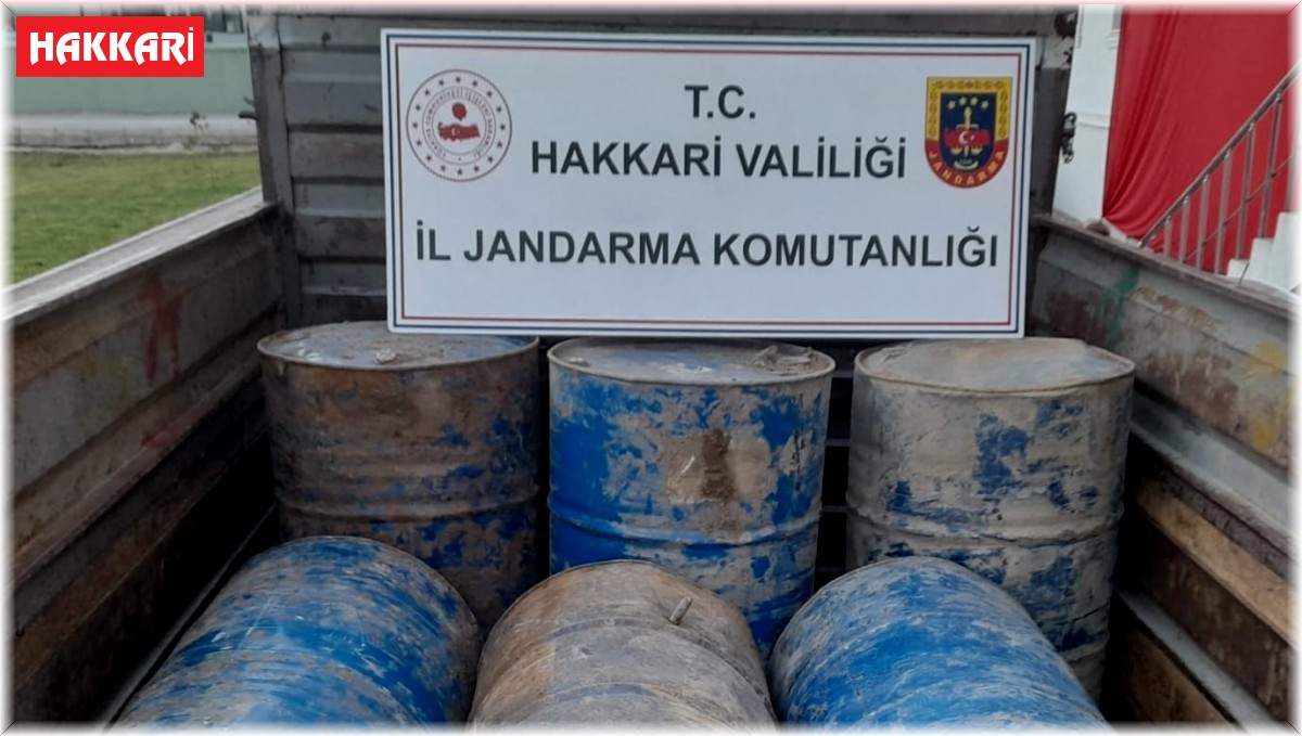 Yüksekova'da bin 56 litre asit anhidrit maddesi ele geçirildi