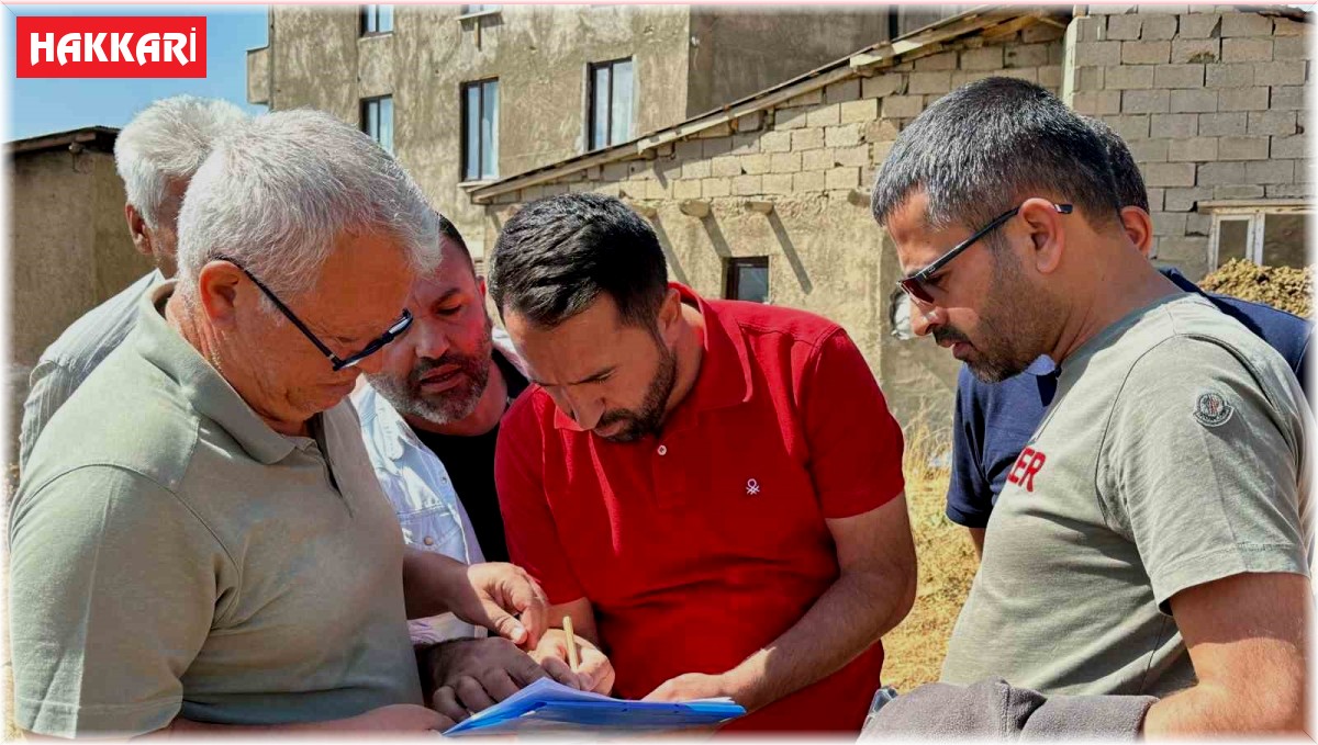 Yüksekova'da tapu tahsil sorunu çözüme kavuşuyor