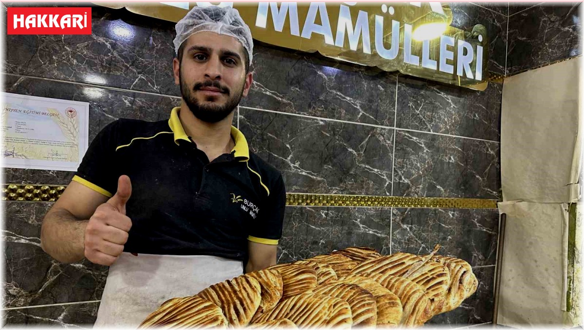 Yüksekova'da üretilen Sivas katmeri satışa sunuldu