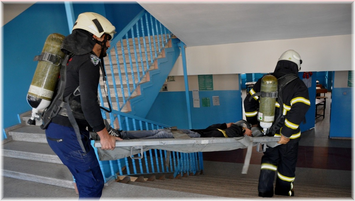 Yüksekova'da yangın tatbikatı