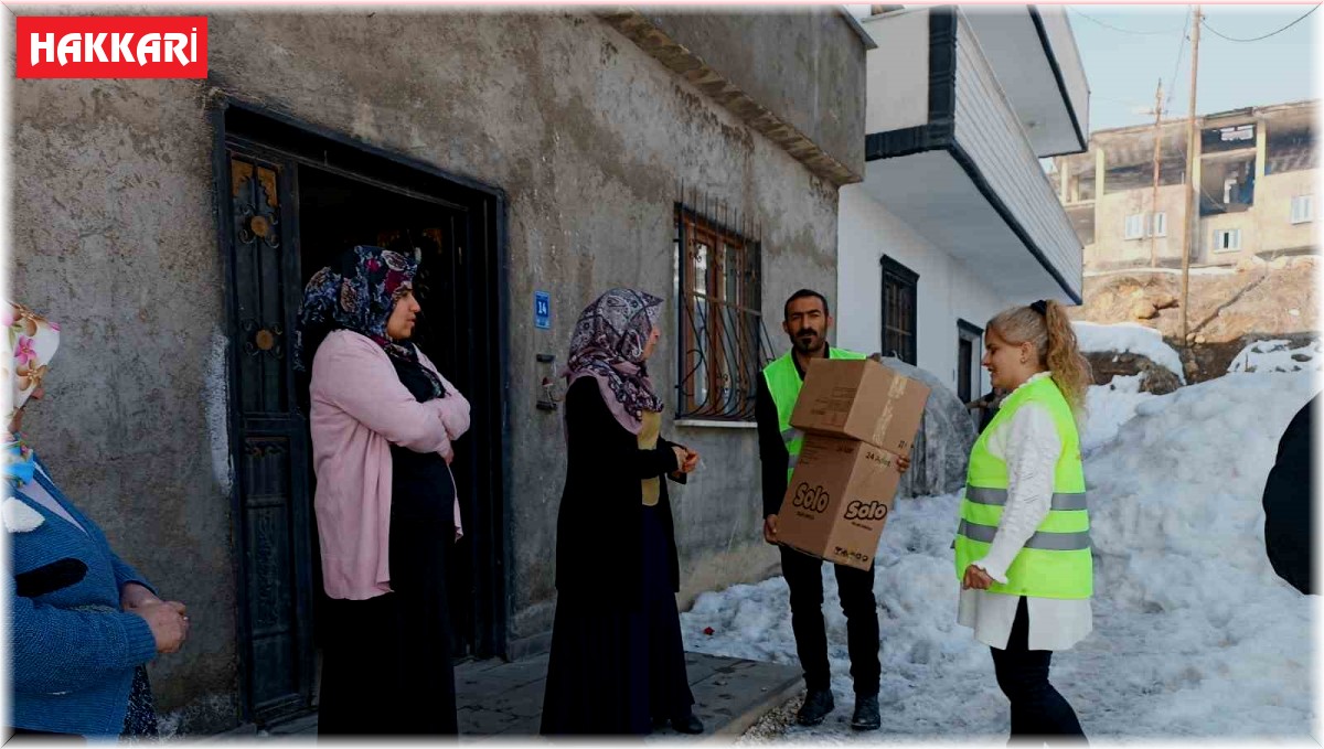Yüksekova'daki çölyak hastalarına glütensiz gıda paketleri dağıtıldı