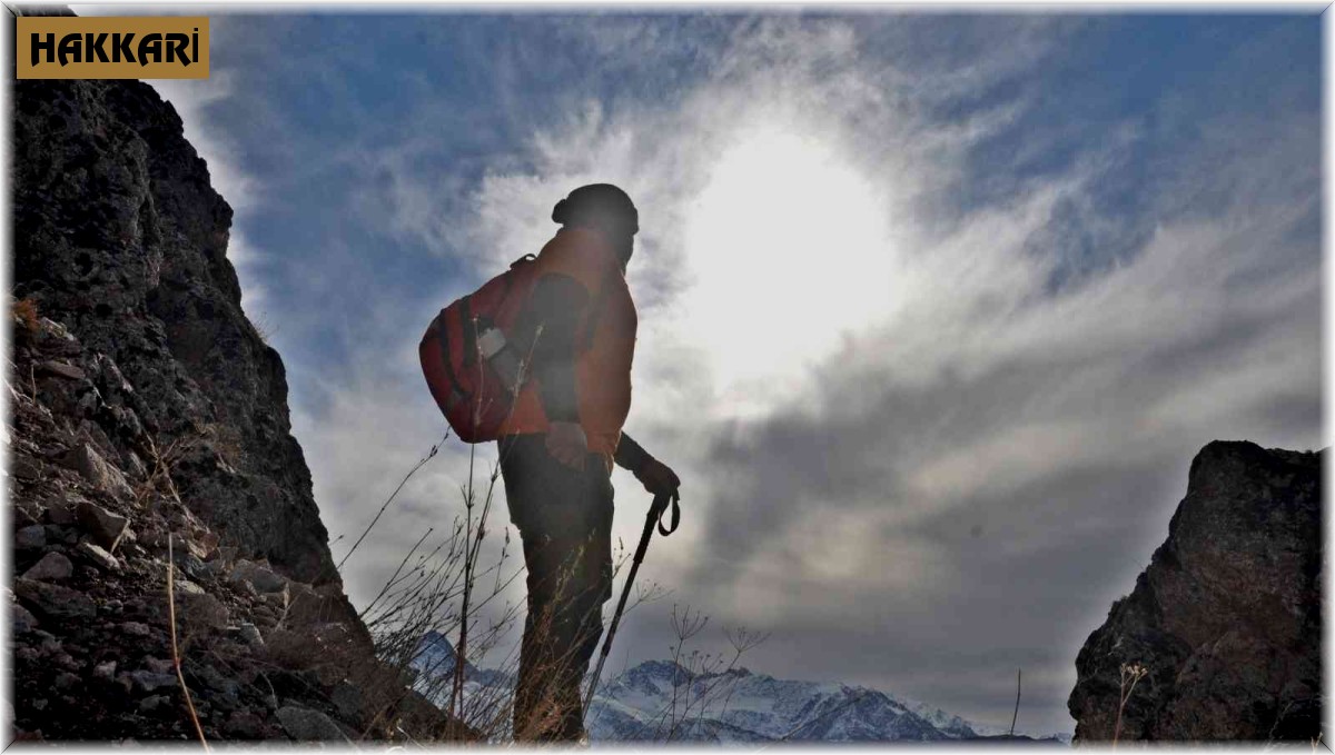 Yüksekova'daki Efkar Dağı'na yürüyüş