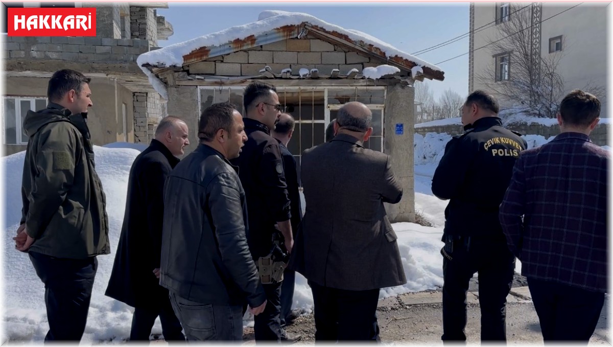Yüksekova'daki metruk binaların tespit çalışması sürüyor