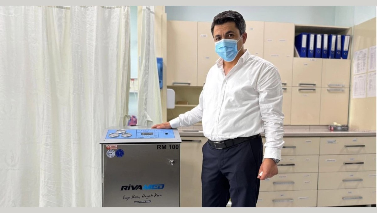 Yüksekova Devlet Hastanesine seyyar diyaliz cihazı