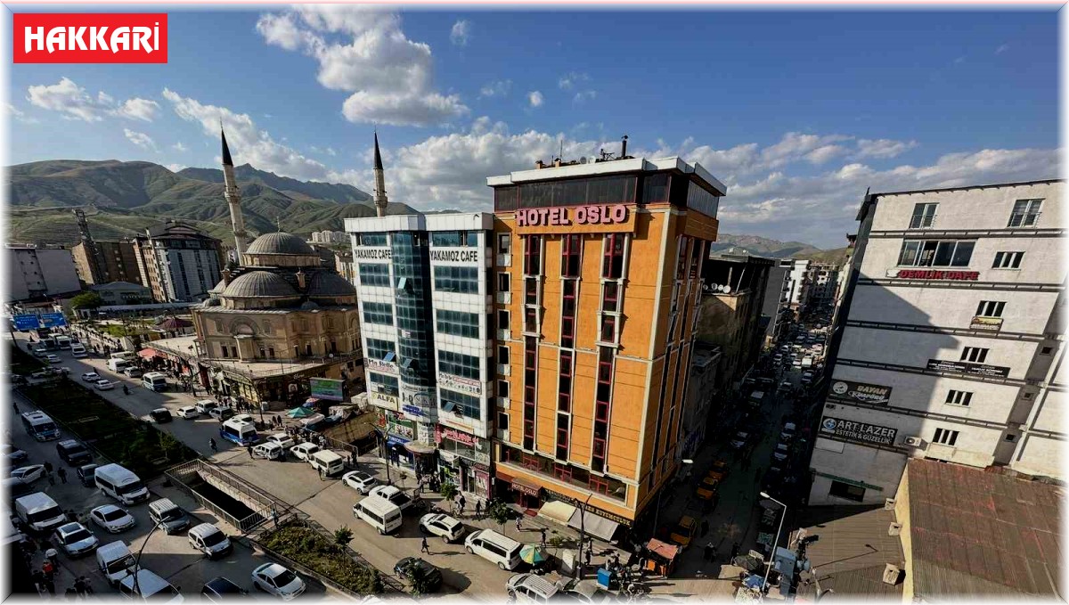 Yüksekova'nın il olması vatandaşları sevince boğdu