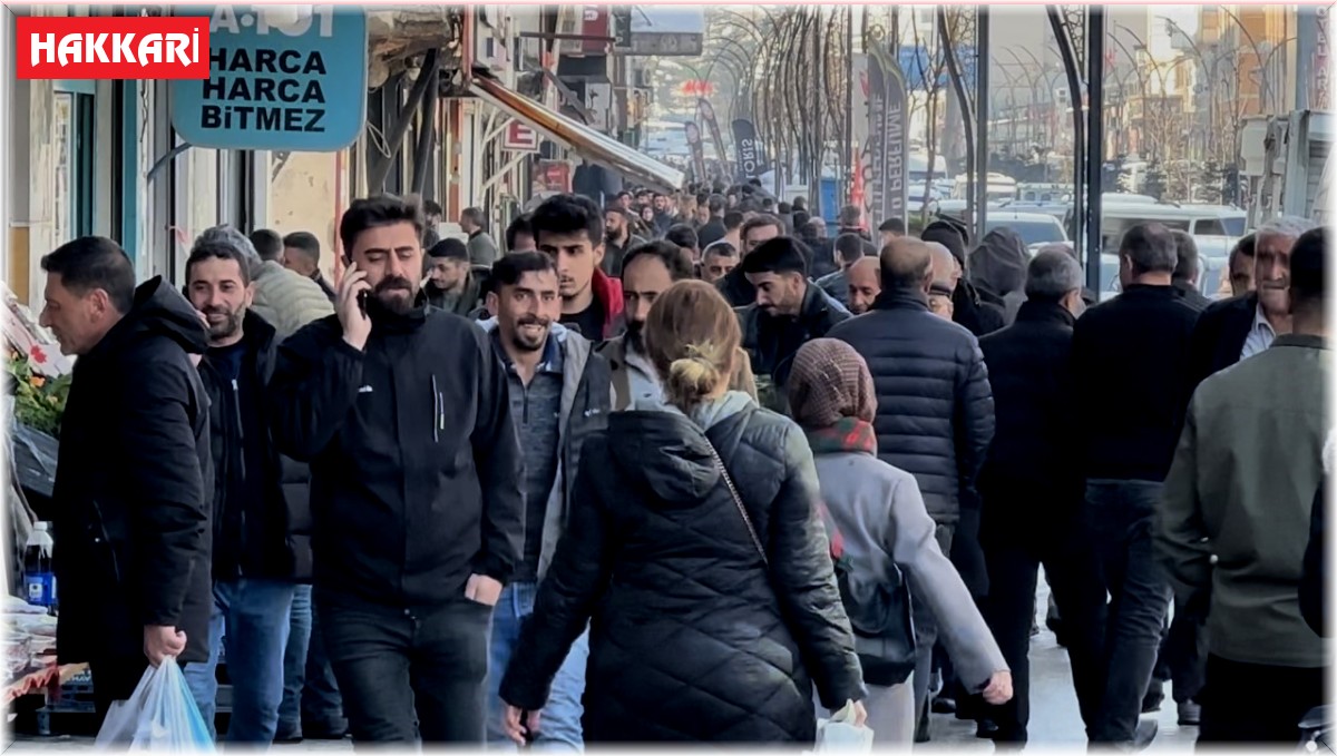 Yüksekova Ramazan ayıyla şenlendi