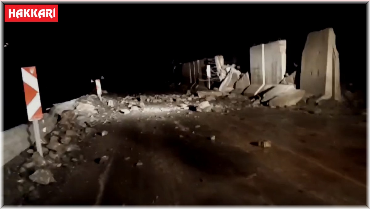 Yüksekova-Van karayolundaki heyelanda faciadan dönüldü