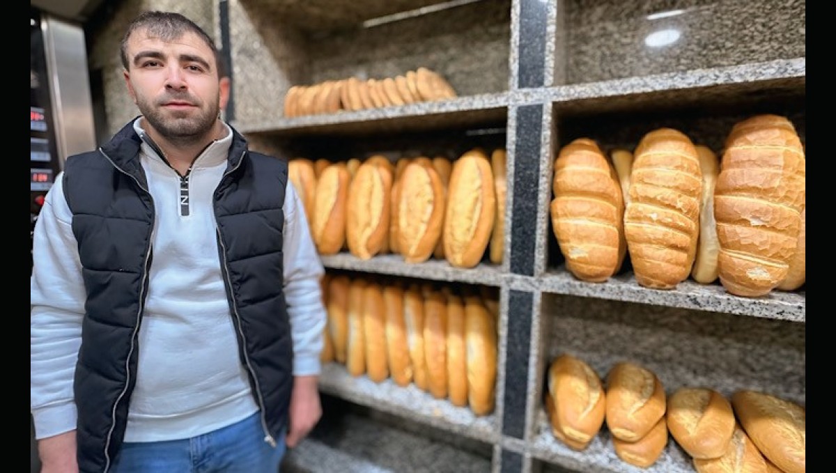 Yüksekovalı esnaf günlük 200 ekmek dağıtıyor