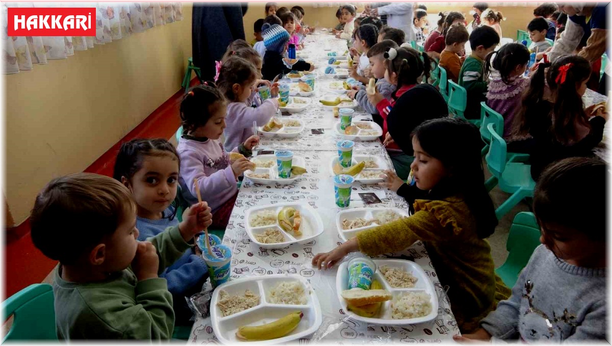 Yüksekovalı öğrencilere ücretsiz yemek hizmeti