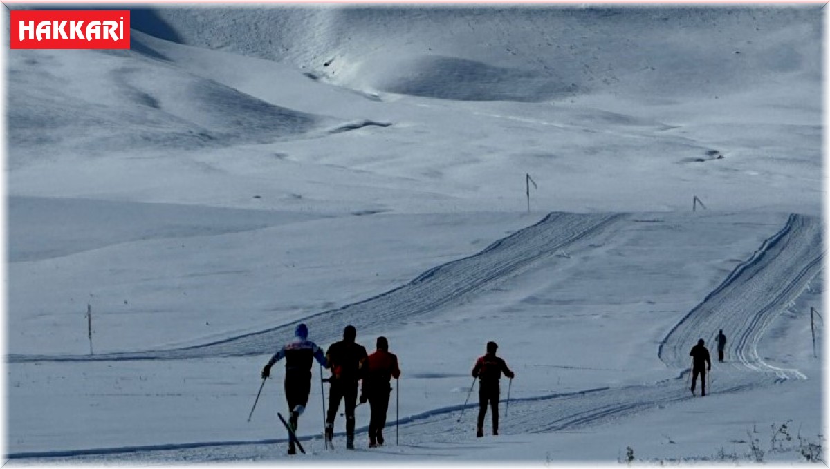 Yüksekovalılar Kamışlı Kayak Pisti'nin kayak merkezine dönüştürülmesini istiyor