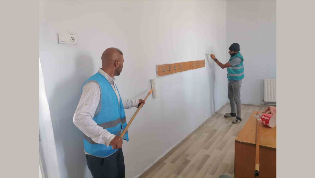 Yükümlüler denetimli serbestlik kapsamında okulları eğitim öğretim dönemine hazırlıyor