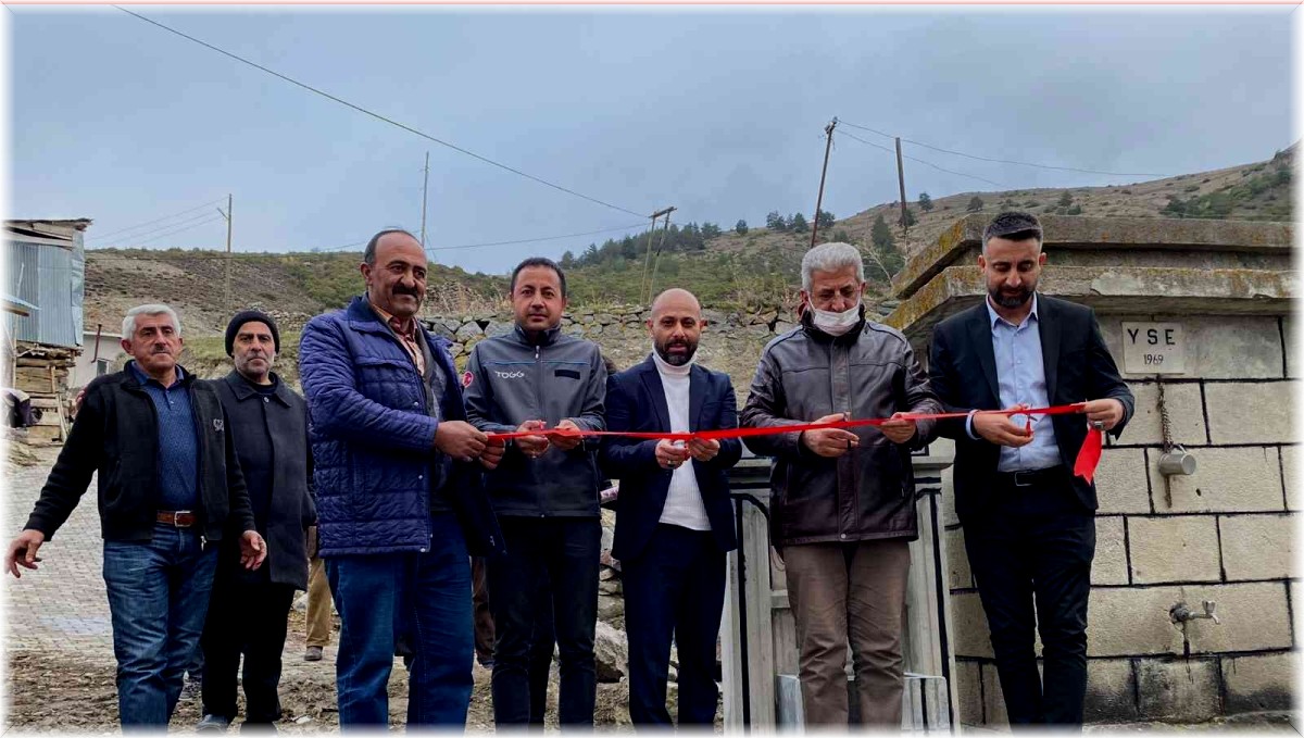 Yürek suyuna hayrat çeşmesı yaptırdı