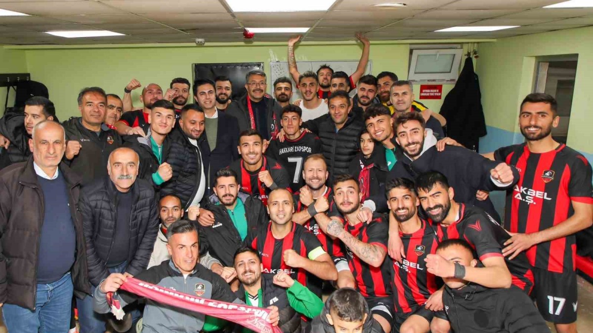 Zapspor rakibini 5-0 yendi