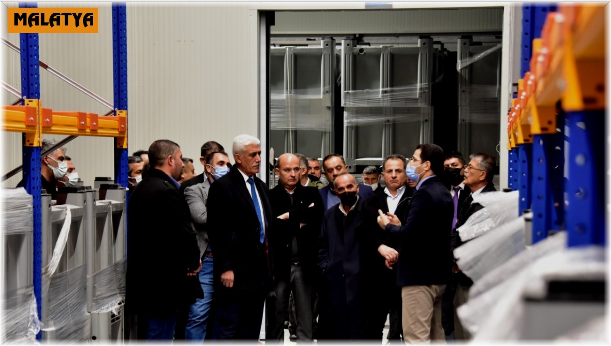 Ziraat oda başkanları Malatya Büyükşehir'in hizmet ve yatırımlarını gezdi