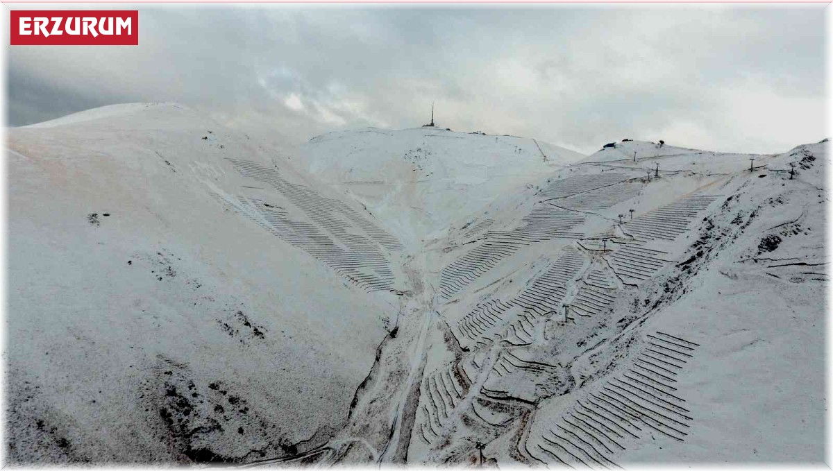 Zirve beyaza büründü eşsiz manzara dron ile havadan görüntülendi