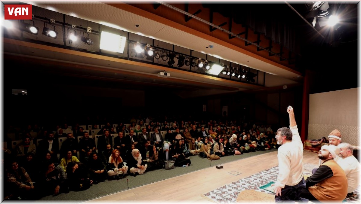 'Ziyafet Sofrası' Van'da büyük beğeni topladı