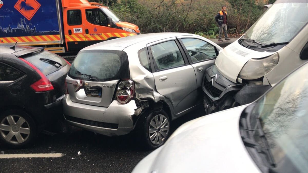 Ruyada Araba Kazasi Gormek Trafik Kaza Yapmak Ne Anlama Gelir Diyadinnet Haber