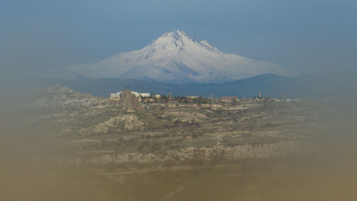 Rüyada Erciyes Dağını Görmek: Anlamı ve Yorumu