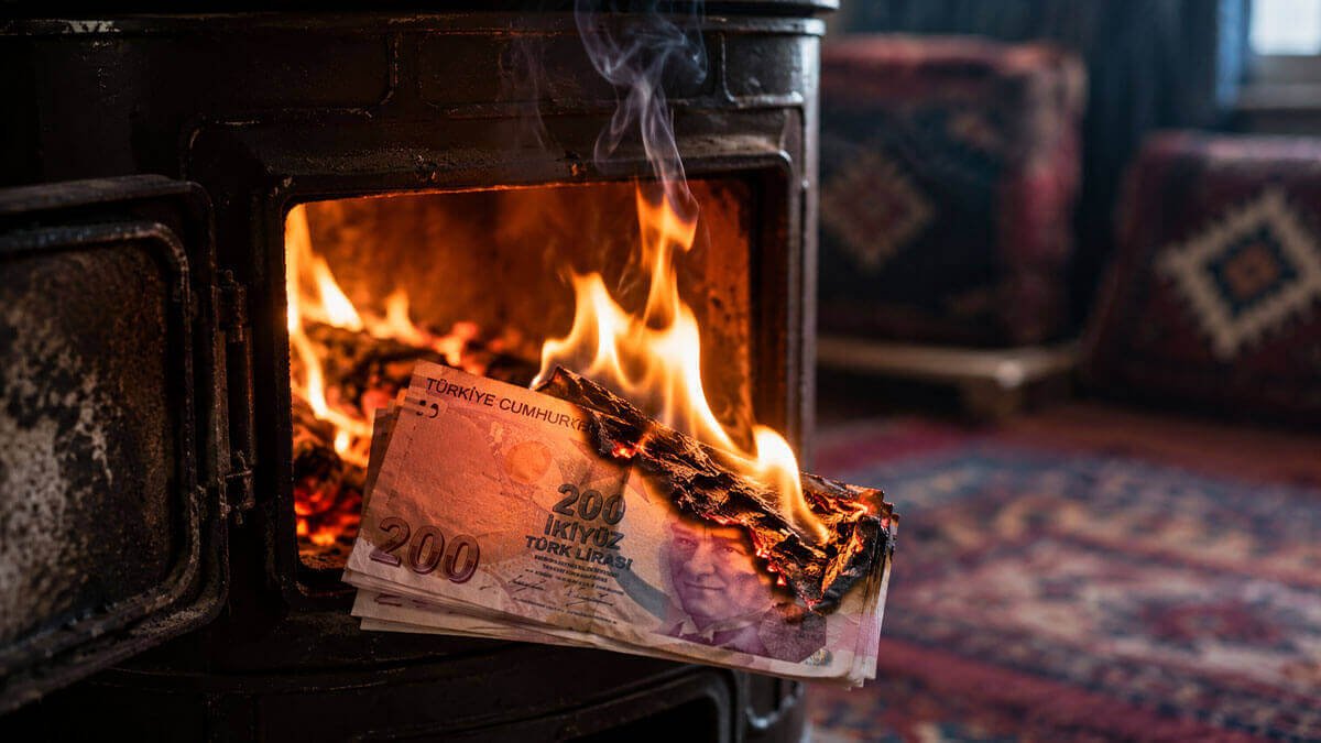 Rüyada Para Yakmak Ne Demek? Kağıt Para ve Sahte Para Yaktığını Görmek