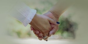 Rüyada Birinin Elini Tutmak