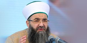 Rüyada Cübbeli Ahmet Hocayı Görmek