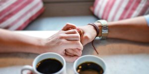 Rüyada Ünlü Biriyle Sevgili Olmak