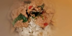 Rüyada Etli Pilav Yemek