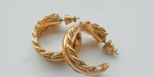 Rüyada Altın Küpe Kaybetmek