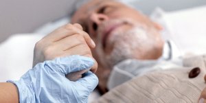 Rüyada Ölmüş Birini Hasta Görmek