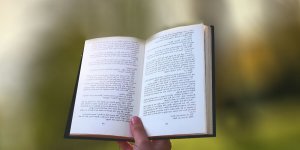 Rüyada Sözlük Görmek