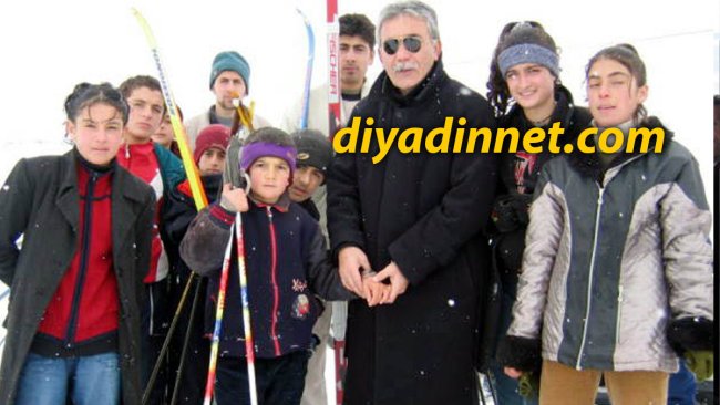 Gençlik Spor İl Müdürü Celal Evliyaoğlu Kayakçı Gençleri Ziyaret Etti