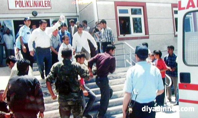 Eleşkirt'te Zırhlı Askerî Araç Devrildi: 9 Asker Yaralandı