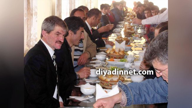 DSP Ağrı İl Başkanı Levent Delikara'dan Sağlıkspor'a moral yemeği