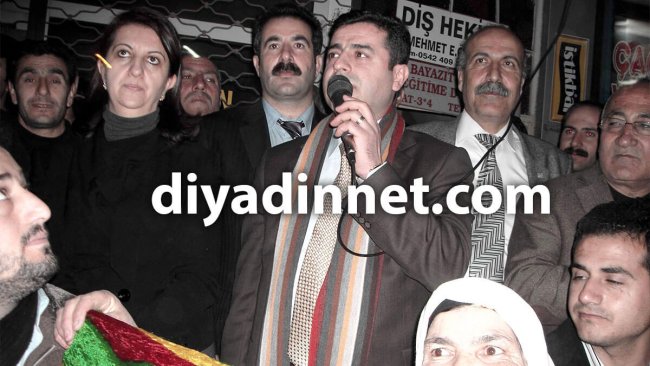 Selahattin Demirtaş Doğubayazıt'ta halka hitap etti