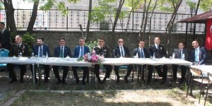 Ağrı Öğretmenevi'nde bayramlaşma programı düzenlendi