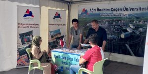 AİÇÜ'den öğrencilere rehberlik hizmeti