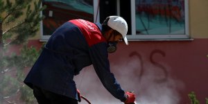 Bu okul yaz tatilinde de fabrika gibi çalışıyor